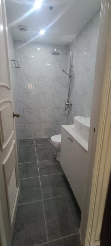 Studio in Alpha Salcedo Makati Salcedo Village Condo for Rent — photo 5