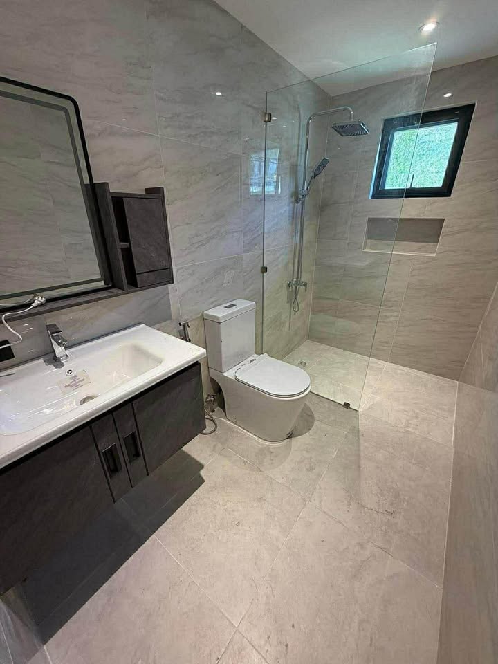 4 Bedroom House for Sale in Northwest BF Homes Paranaque. Property ID: FM019 — photo 5