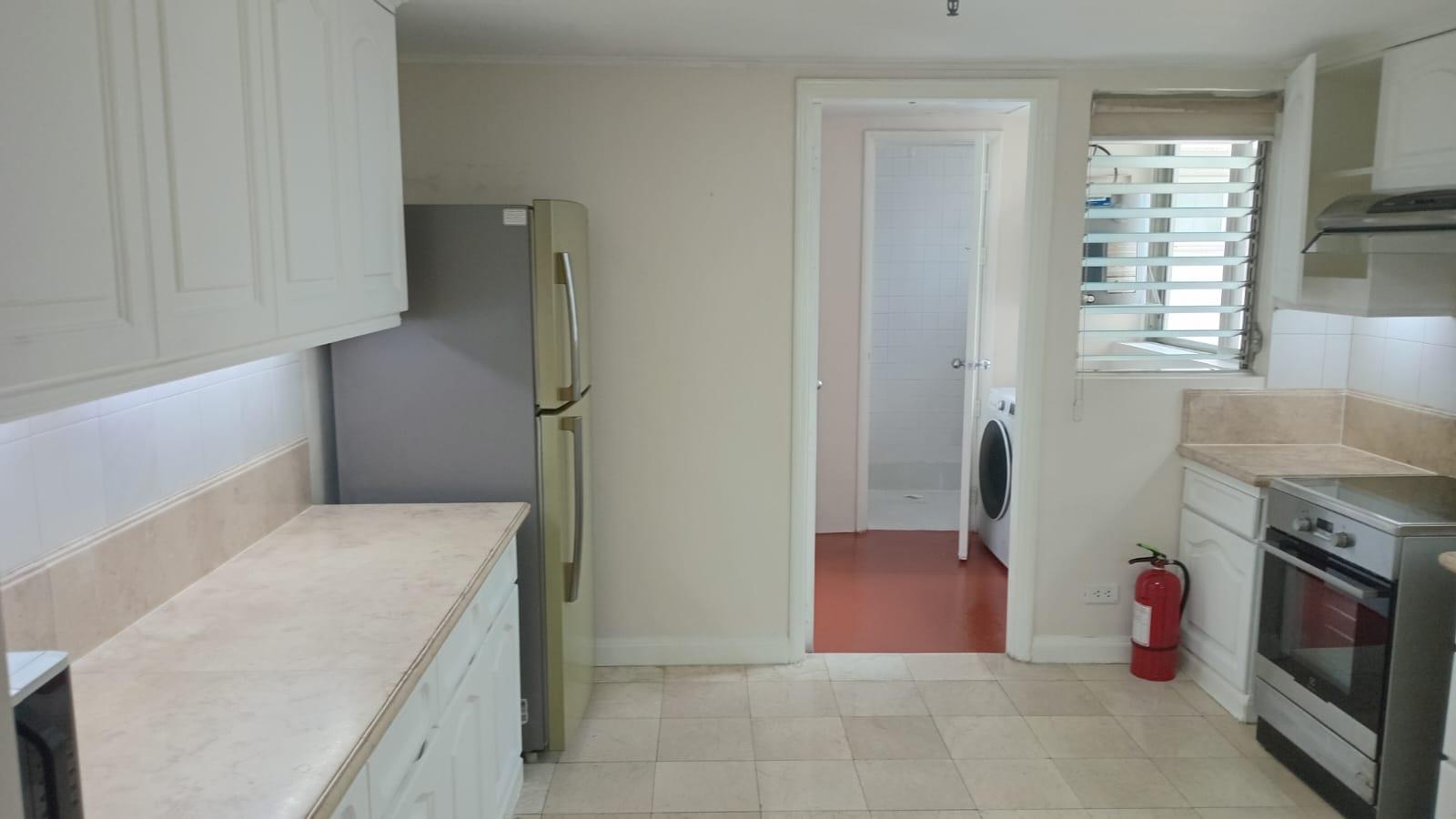 2 Bedroom for Rent in Frabella Condominium Legaspi Makati. Property ID: FM021 — photo 4