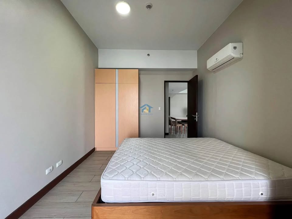 3 Bedroom in Three Central Salcedo Village Makati Condo for Rent Property ID: FM023 — photo 3