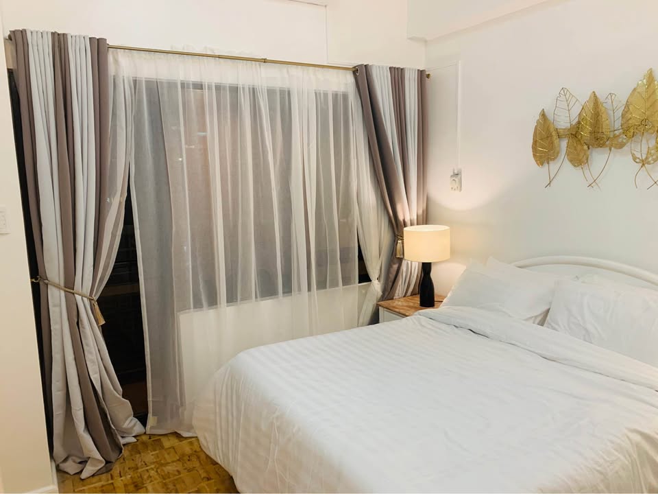 1 Bedroom For Rent in BSA Tower Residences w/ Balcony at Legaspi Makati City, Property ID: JP029 — photo 2