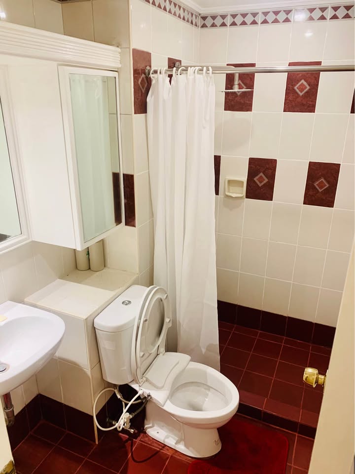 1 Bedroom For Rent in BSA Tower Residences w/ Balcony at Legaspi Makati City, Property ID: JP029 — photo 6