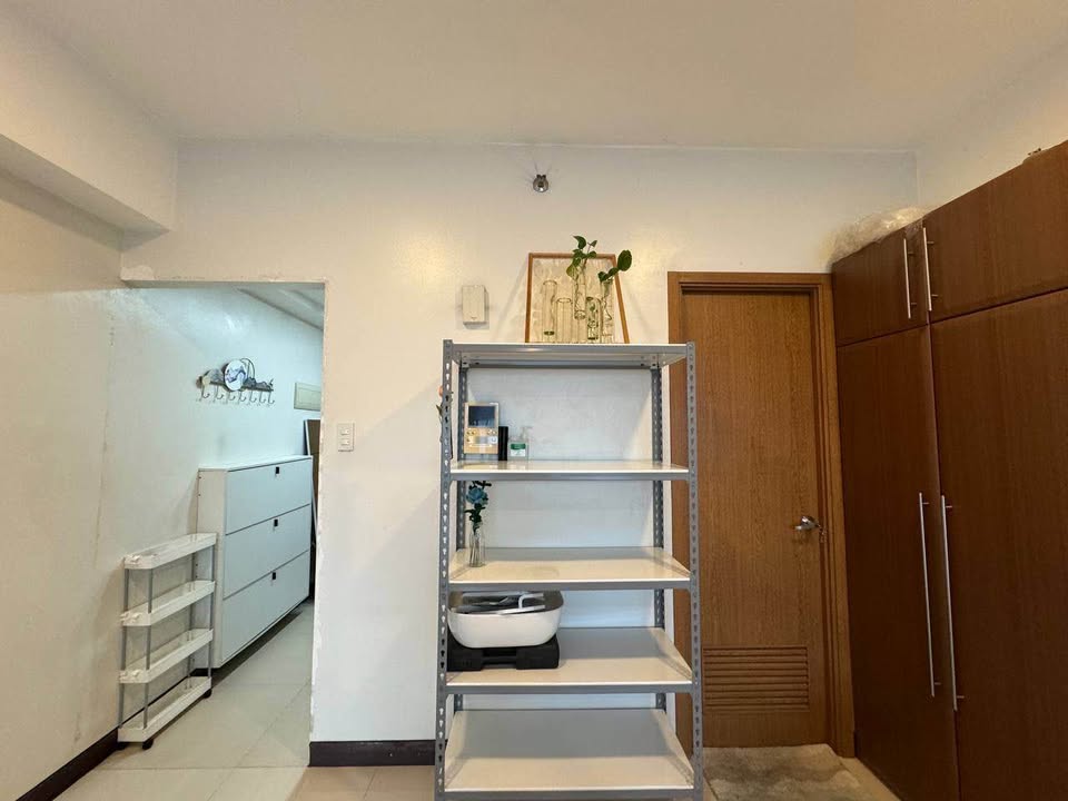 Executive Studio For Rent in Greenbelt Madison Residences at Legaspi Makati City, Property ID: JP030 — photo 2