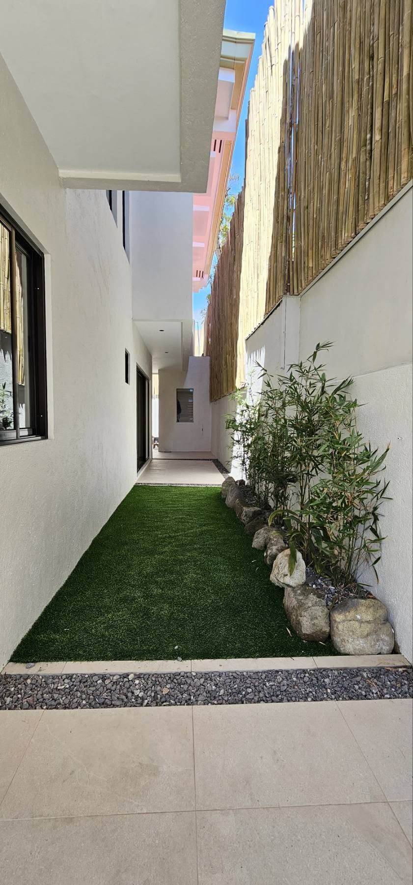 3 Bedroom Duplex House in BF Thai BF Homes Las Pinas City for Sale Property ID RT012 — photo 2