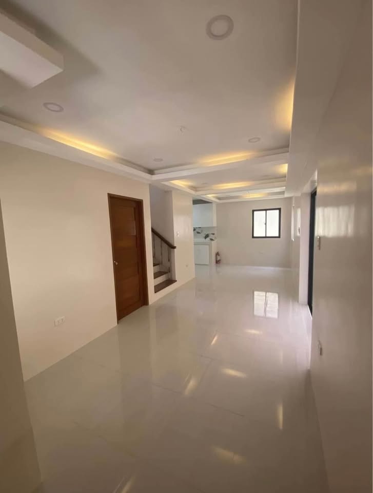5 Bedroom Brand New House and Lot St. Charbel South Executive Homes, Dasmarinas, Cavite for Sale Property ID: RT014 — photo 2