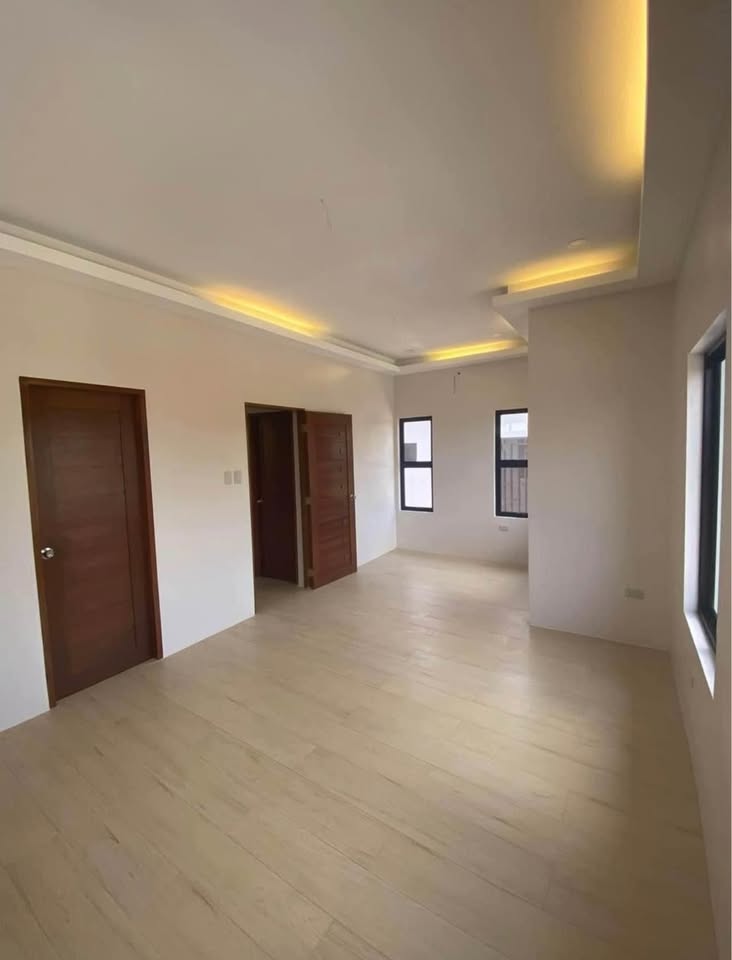 5 Bedroom Brand New House and Lot St. Charbel South Executive Homes, Dasmarinas, Cavite for Sale Property ID: RT014 — photo 3
