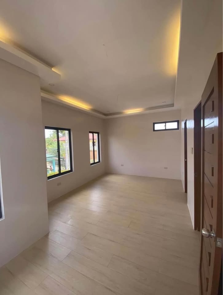 5 Bedroom Brand New House and Lot St. Charbel South Executive Homes, Dasmarinas, Cavite for Sale Property ID: RT014 — photo 4
