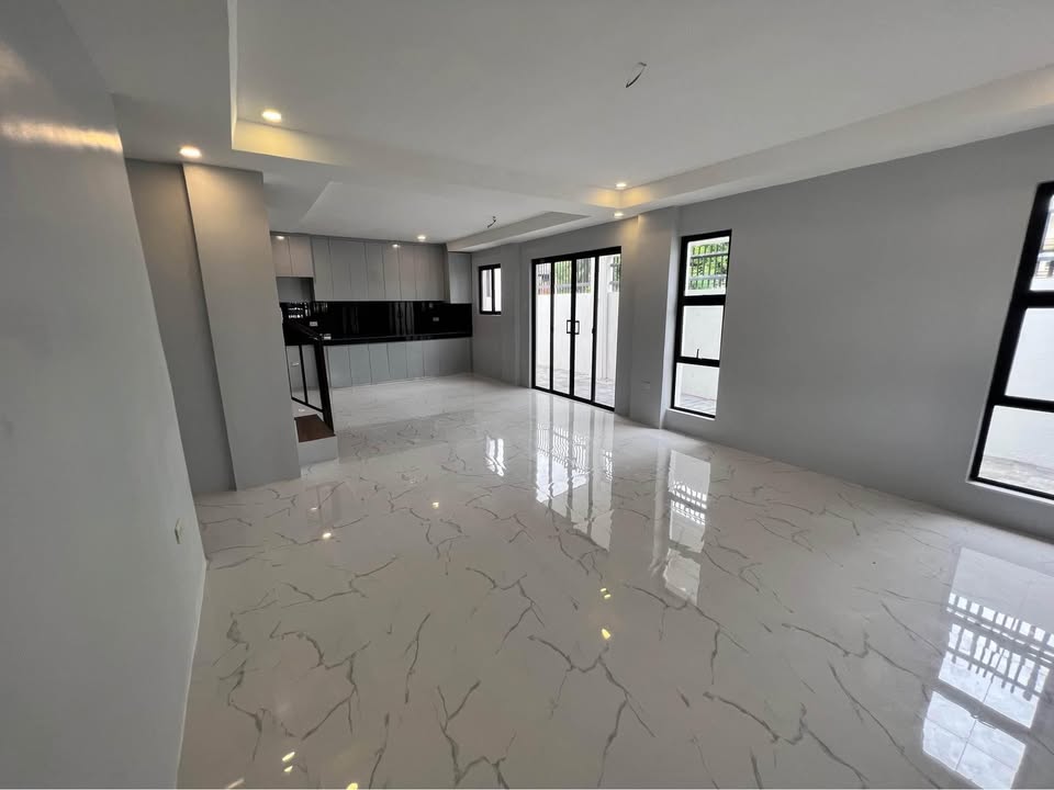 5 Bedroom Brand New House and Lot St. Charbel South Executive Homes, Dasmarinas, Cavite for Sale Property ID: RT015 — photo 1