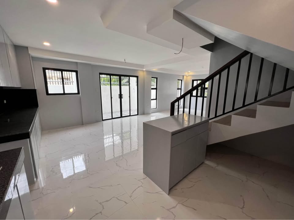 5 Bedroom Brand New House and Lot St. Charbel South Executive Homes, Dasmarinas, Cavite for Sale Property ID: RT015 — photo 9
