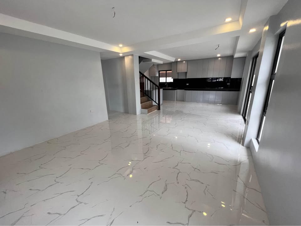 5 Bedroom Brand New House and Lot St. Charbel South Executive Homes, Dasmarinas, Cavite for Sale Property ID: RT015 — photo 8