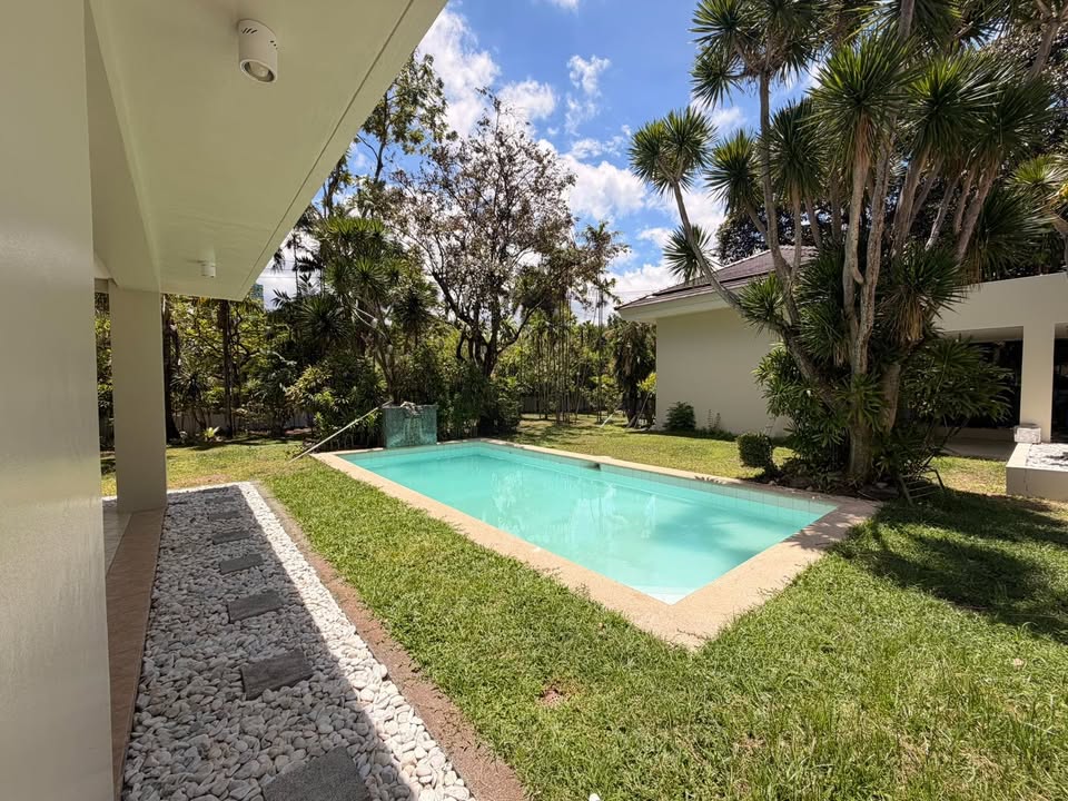 6 Bedroom in South Forbes Park Makati House for Rent with Swimming Pool Property ID: RT016 — photo 7