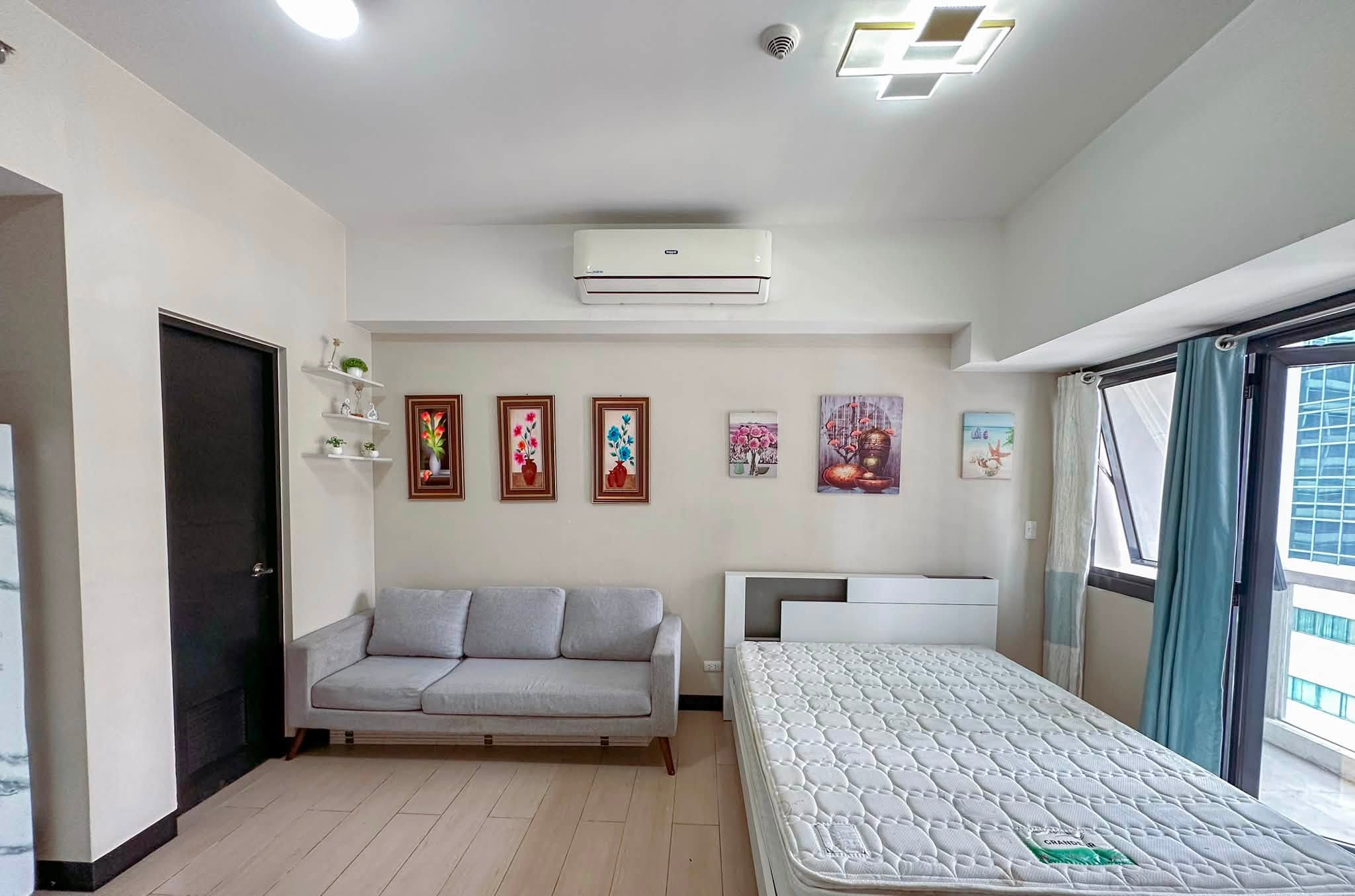 Studio For Rent in Salcedo Skysuites at Salcedo Makati City, Property ID: JP033