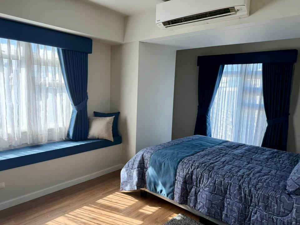 2 Bedroom in Kroma Tower Legaspi Village Makati Condo for Sale Property ID: RT018 — photo 7