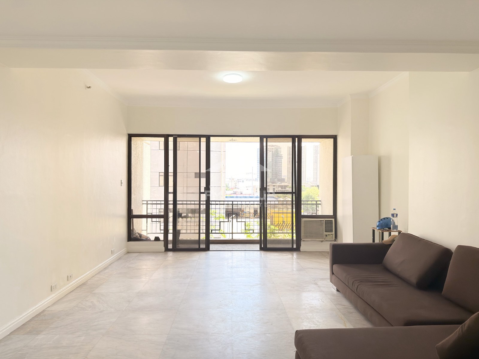 3 Bedroom in Skyland Plaza Makati City Condo for Rent Property ID: RT017 — photo 11