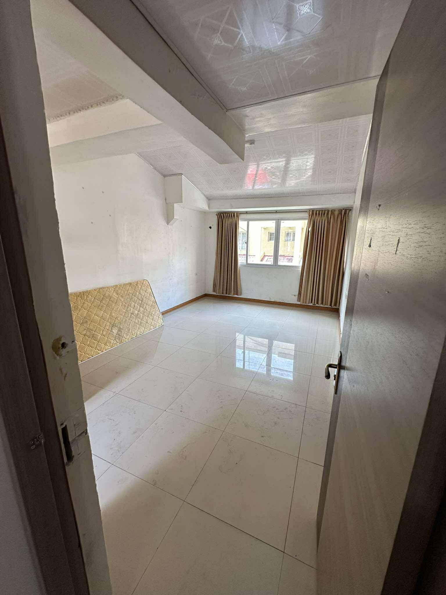 4 Bedroom Townhouse for Sale in Makati Prime City Condo Homes Property ID: RT032 — photo 8