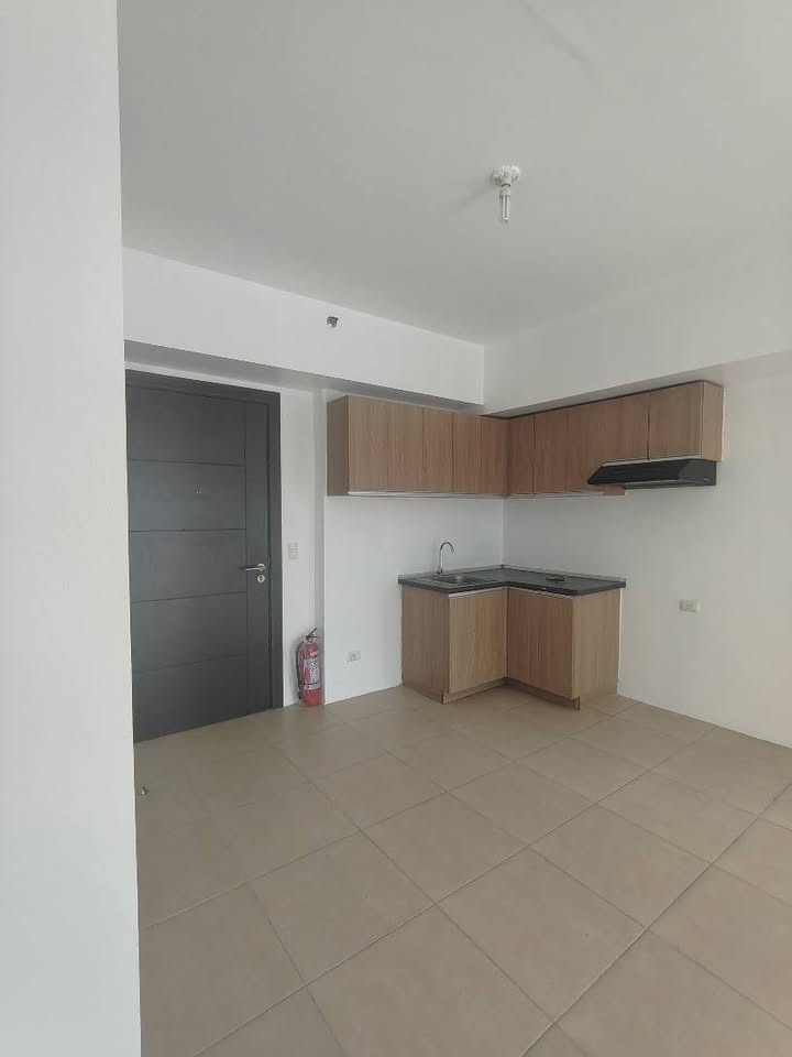 2 Bedroom in Avida Towers Verte BGC Taguig Condo for Rent Property ID: RT034 — photo 5