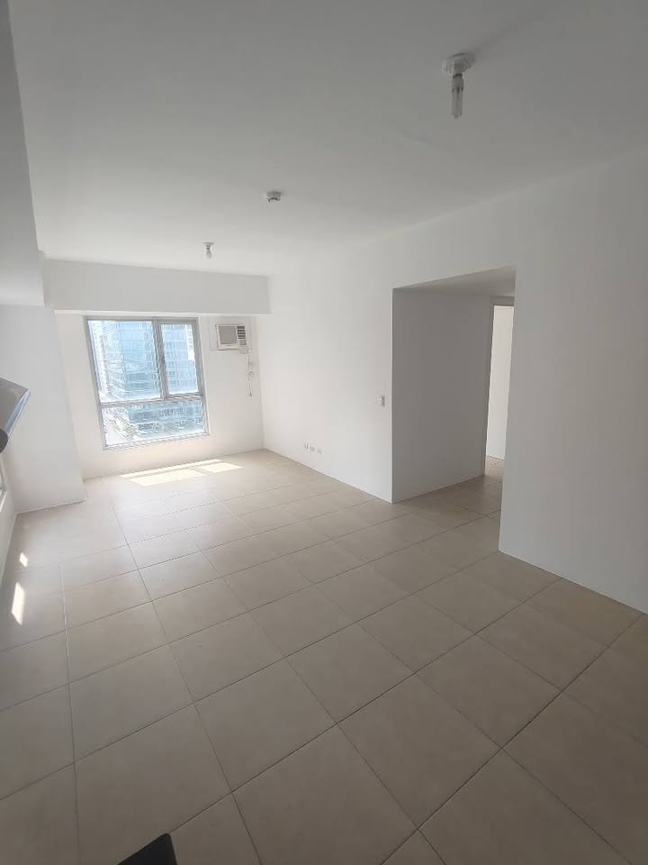 2 Bedroom in Avida Towers Verte BGC Taguig Condo for Rent Property ID: RT034 — photo 7