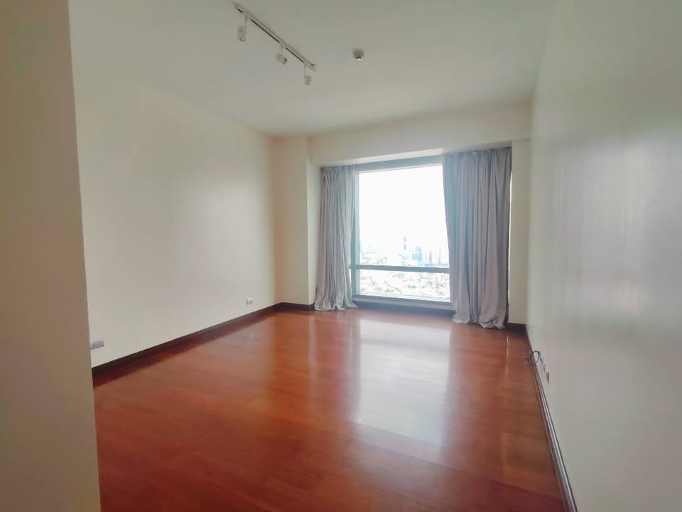 3 Bedroom in Horizon Homes Shangri La at The Fort BGC Taguig Condo for Rent Property ID: RT035 — photo 6