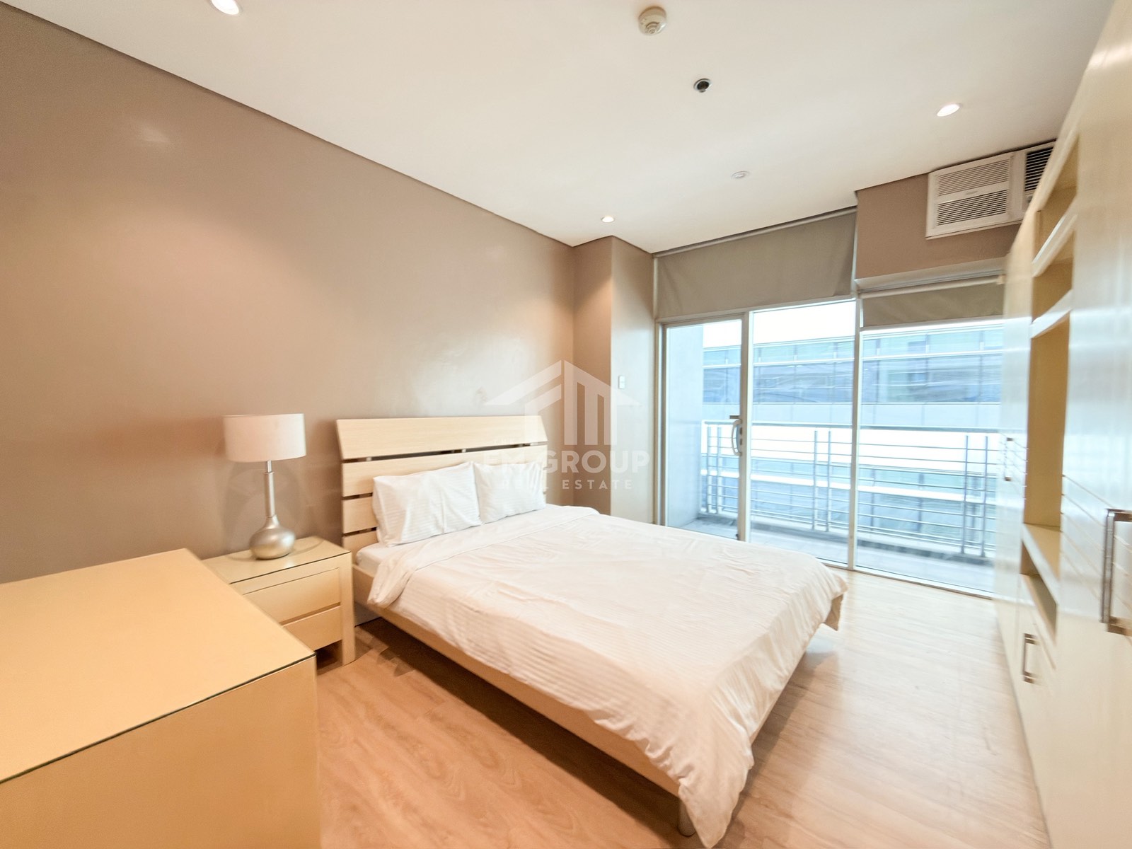 2 Bedroom 90sqm for Rent in The Luxe Residences BGC Taguig. Property ID: FM030 — photo 2
