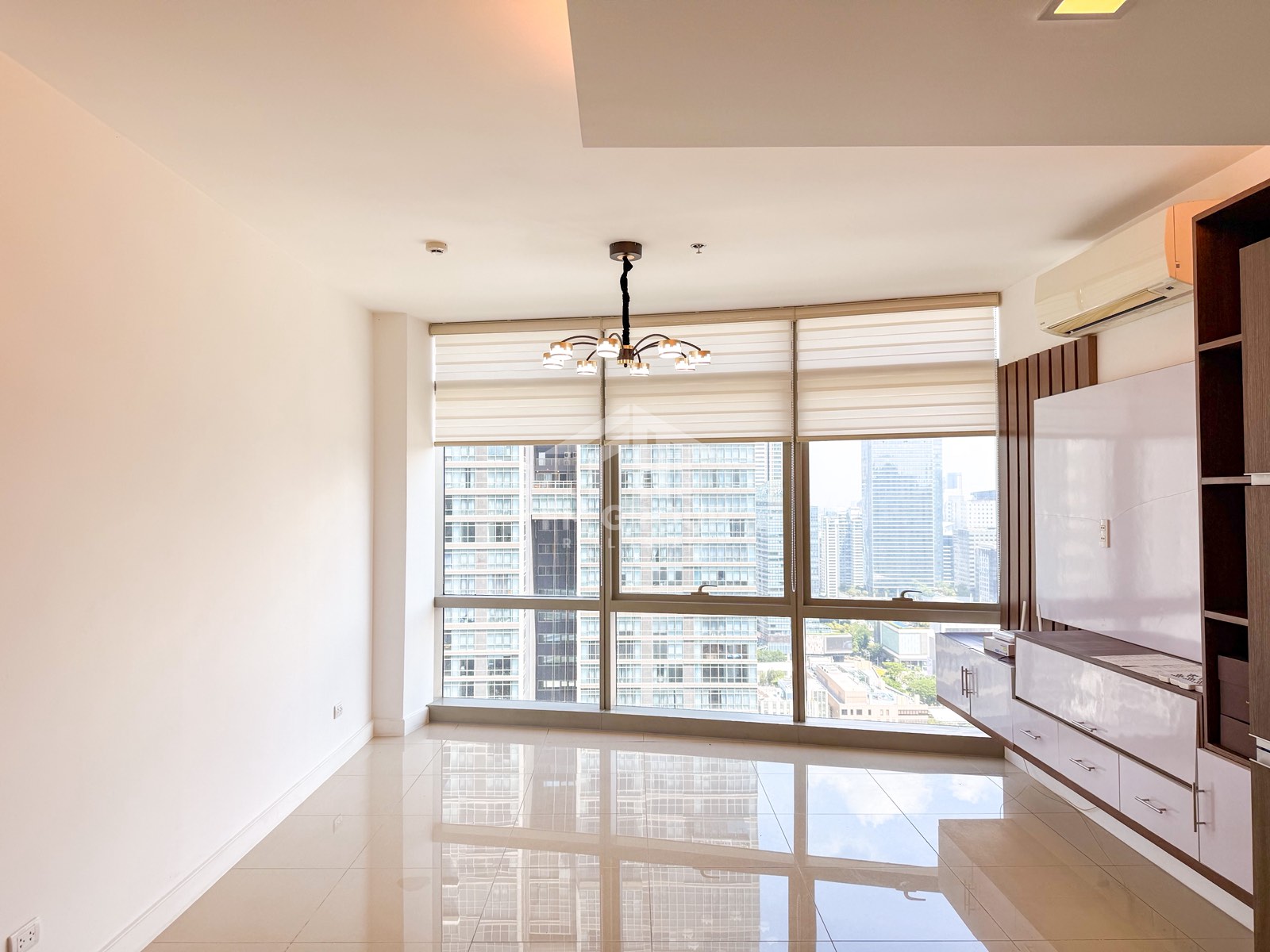 2 Bedroom for Rent in East Gallery Place BGC Taguig. Property ID: FM036 — photo 4