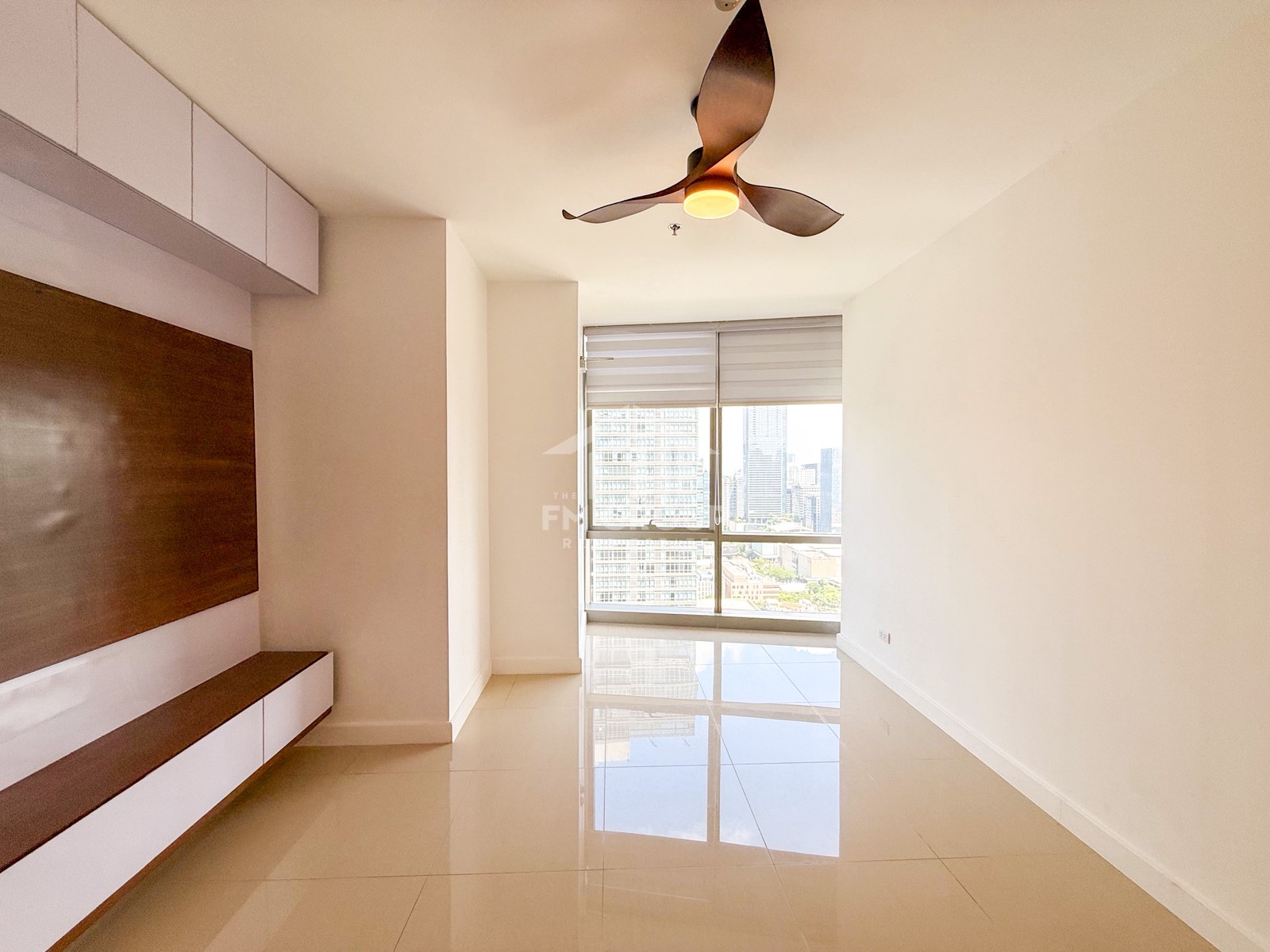 2 Bedroom for Rent in East Gallery Place BGC Taguig. Property ID: FM036 — photo 7