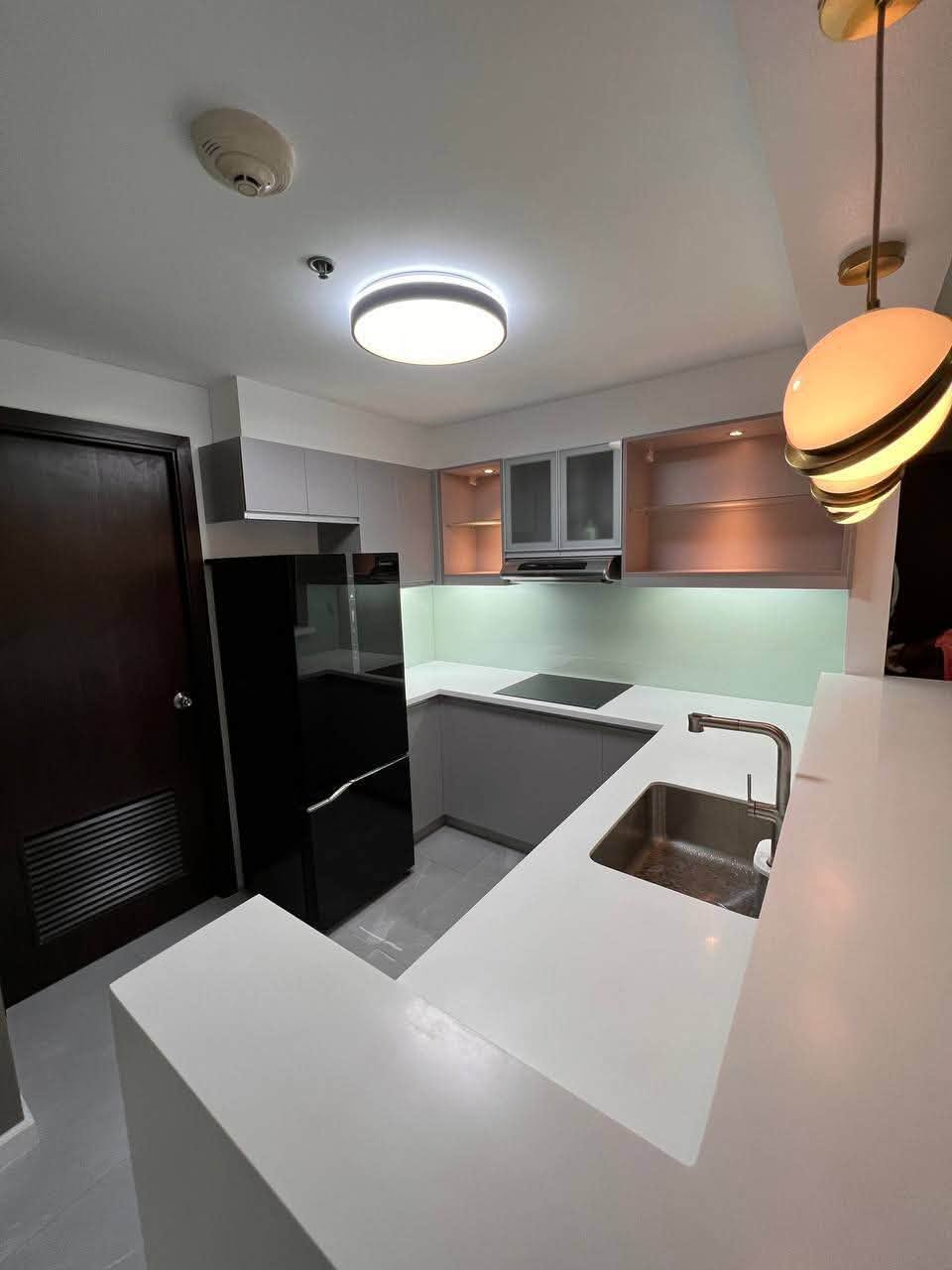 2 Bedroom For Rent in Kroma Tower at Legazpi Village Makati, Property ID: JP043  — photo 4