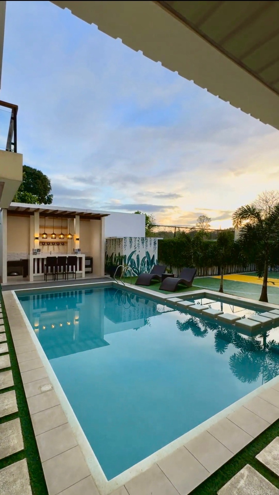 Expansive Fully Furnished 6 Bedroom Resort Like Home for Sale in Tagaytay Property ID: FM040 — photo 2