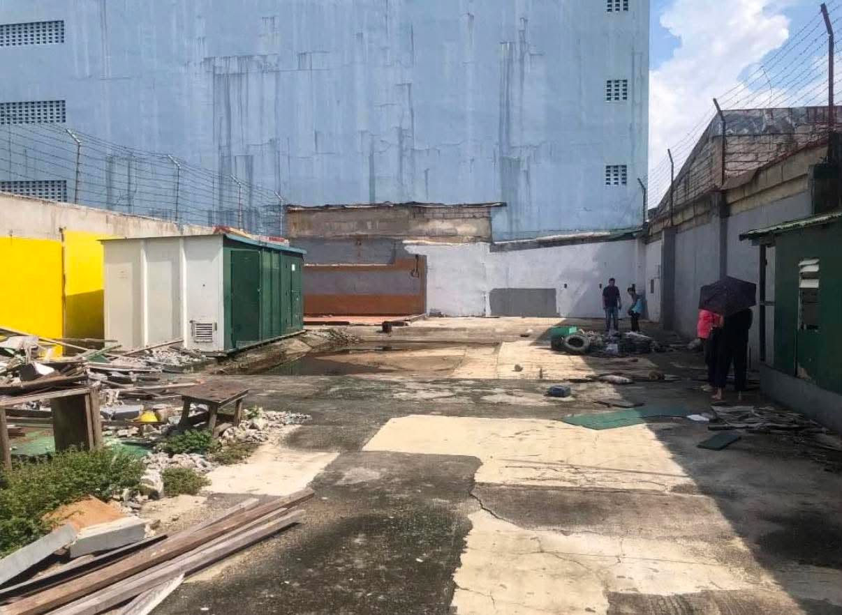 Residential/Commercial Vacant Lot for Sale in San Isidro Makati. Property ID: FM041 — photo 1