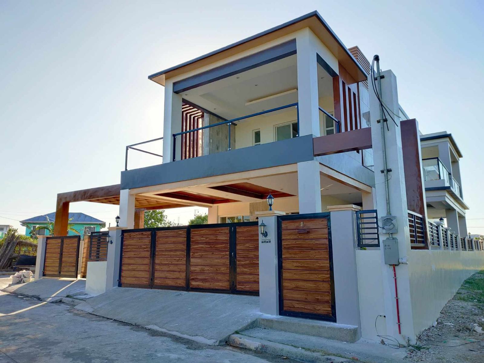 House and Lot For Sale in St. Charbel South Executive Village at Dasmariñas City Cavite, Property ID: JP045