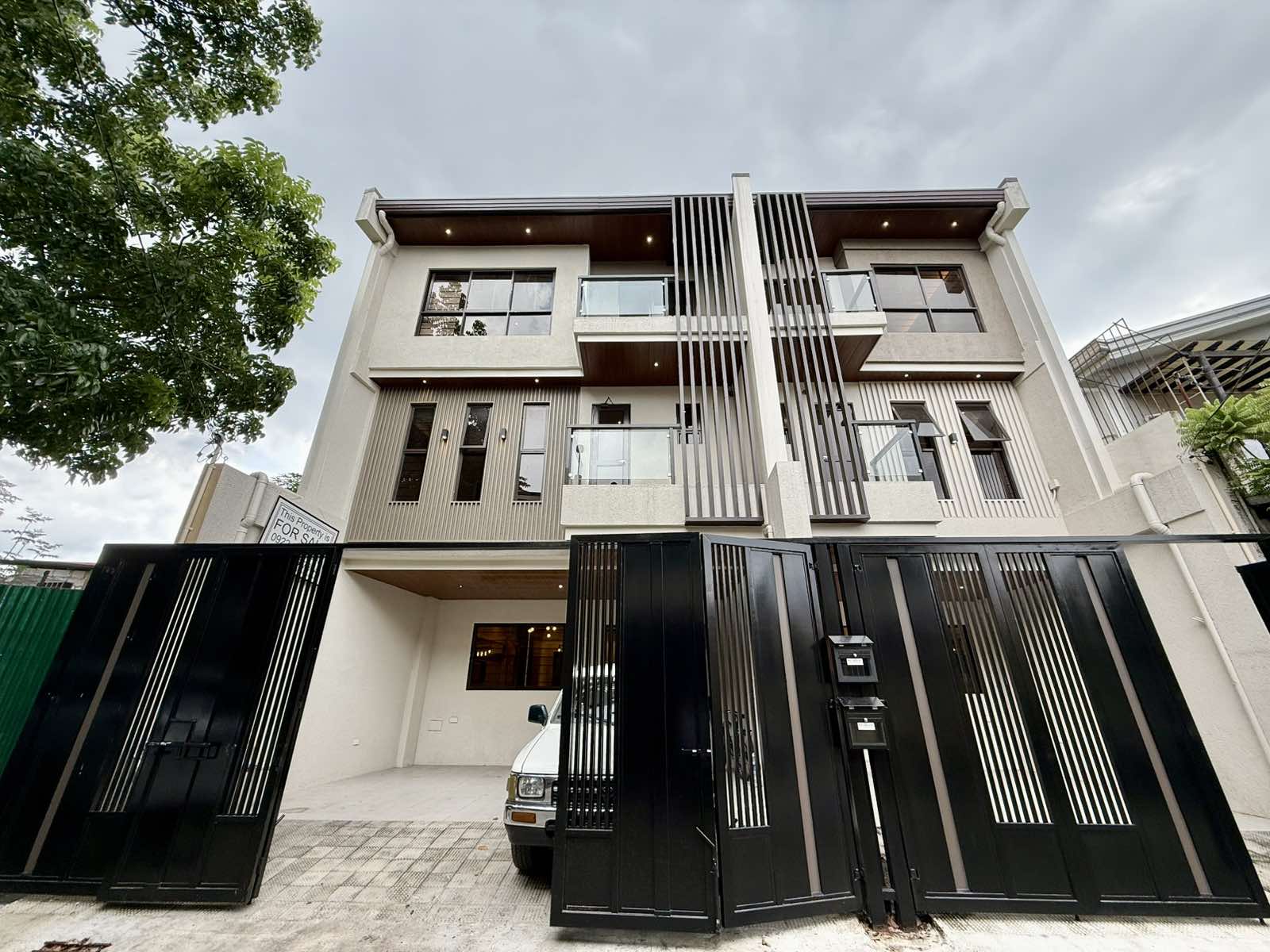Brand New Duplex House for Sale in Fortunata Subdivion, San Isidro Paranaque. Property ID: FM035 — photo 1