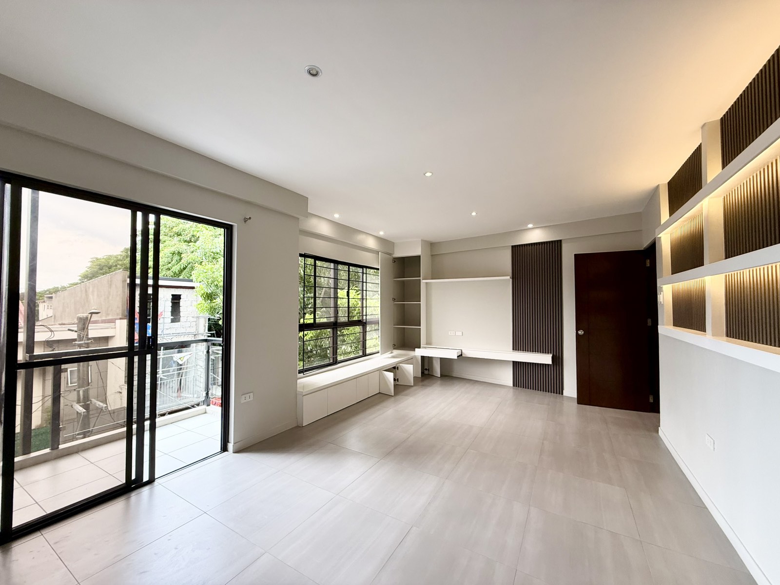 Brand New Duplex House for Sale in Fortunata Subdivion, San Isidro Paranaque. Property ID: FM035 — photo 4