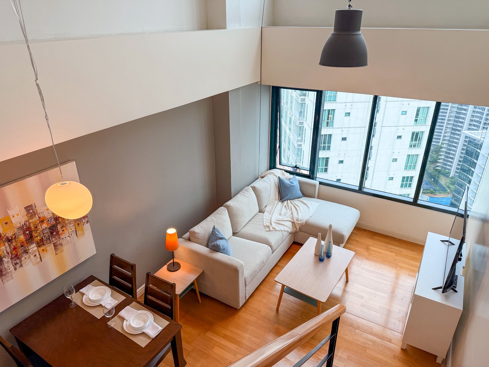 1 Bedroom in One Rockwell East Tower Loft Type Unit Makati Condo for Rent Property ID: FM047 — photo 2