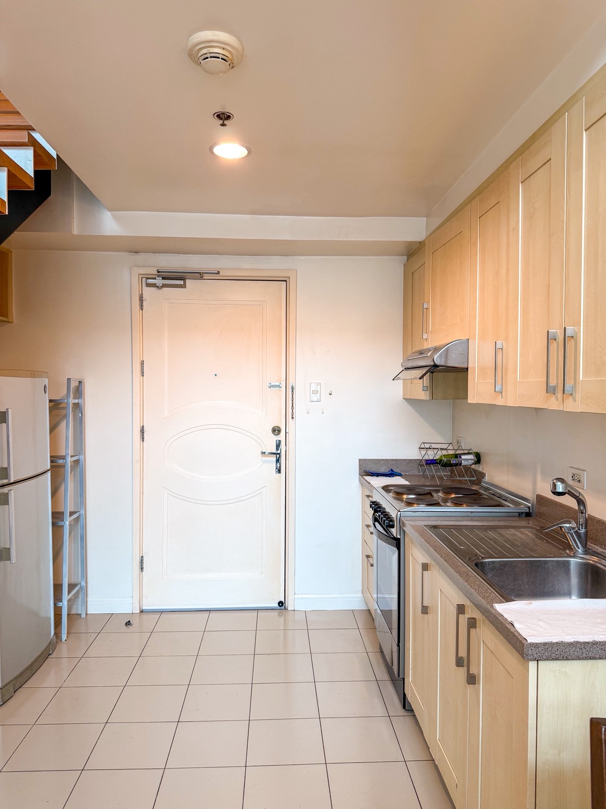 1 Bedroom in One Rockwell East Tower Loft Type Unit Makati Condo for Rent Property ID: FM047 — photo 7