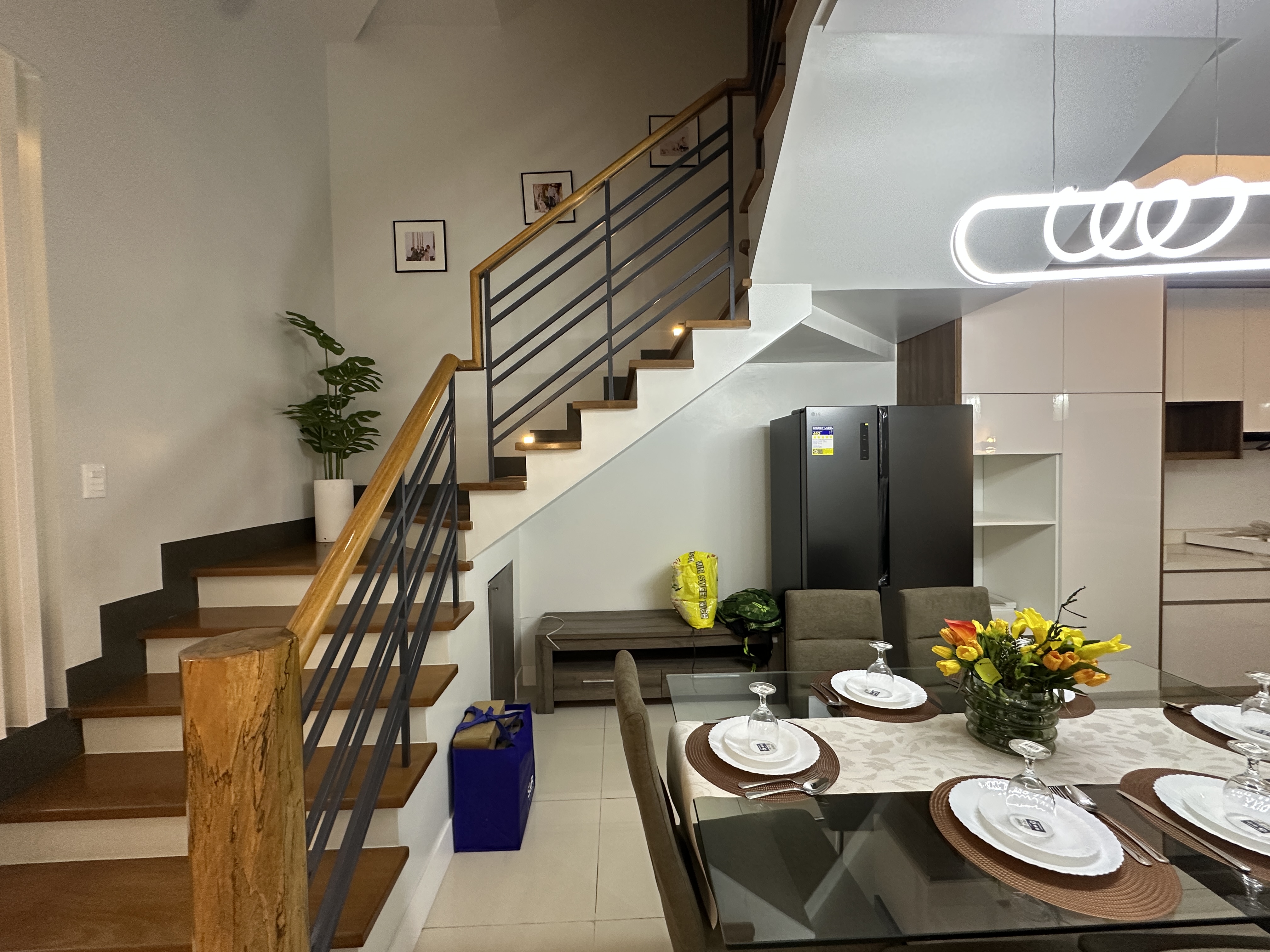 5 Bedroom Townhouse For Sale in Diliman, Quezon City | Townhouse for Sale | Property ID: EA021 — photo 3