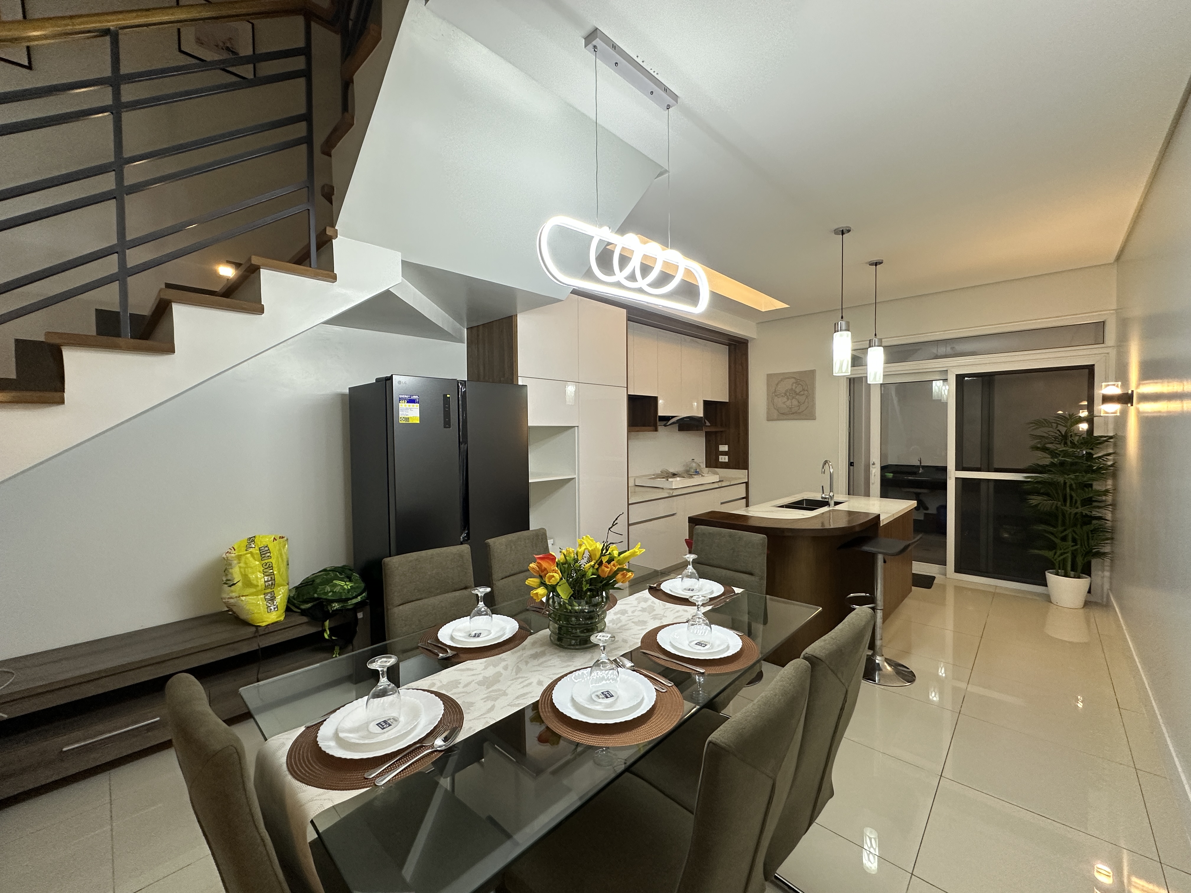 5 Bedroom Townhouse For Sale in Diliman, Quezon City | Townhouse for Sale | Property ID: EA021 — photo 4