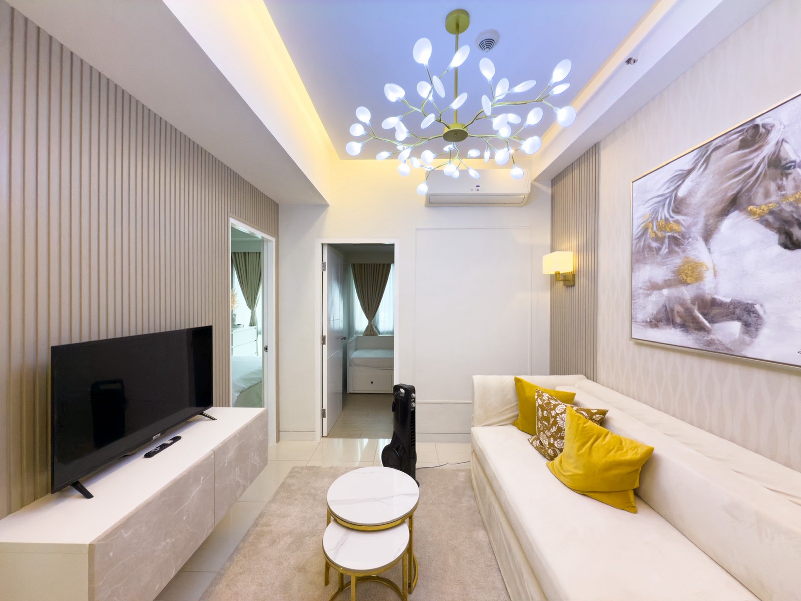 2 Bedroom for Rent in Greenbelt Hamilton Tower 1 Legaspi Makati. Property ID: FM050 — photo 1