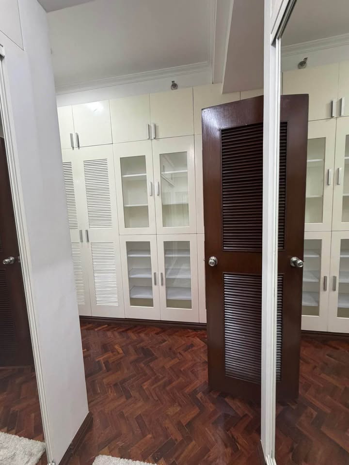 1 Bedroom in The Asia Tower Condominium Legaspi Village Makati City Condo for Rent Property ID: RT41 — photo 8