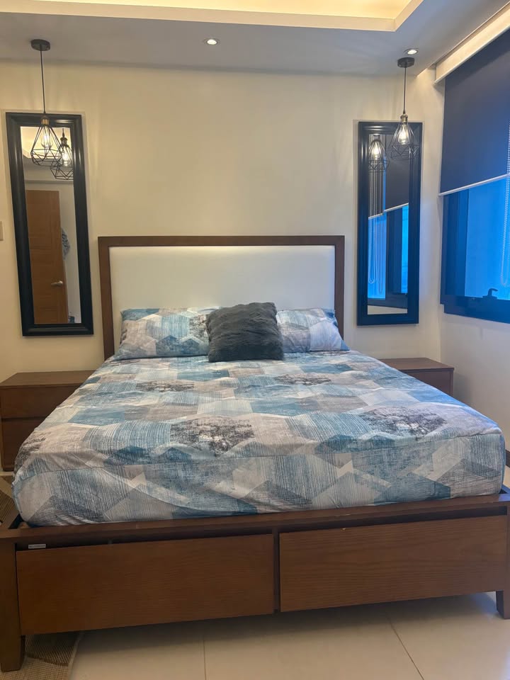 1 Bedroom in Icon Plaza BGC Taguig City Condo for Rent Property ID: RT042 — photo 1