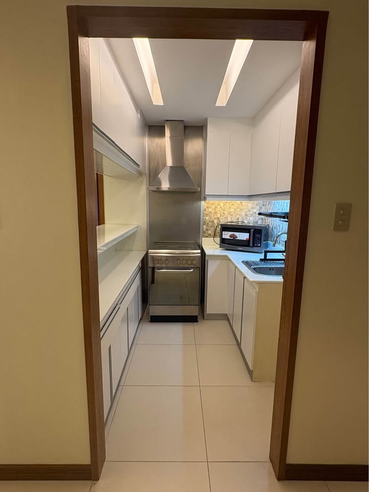 1 Bedroom in Icon Plaza BGC Taguig City Condo for Rent Property ID: RT042 — photo 5