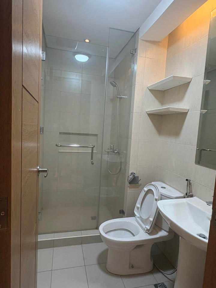 1 Bedroom in Icon Plaza BGC Taguig City Condo for Rent Property ID: RT042 — photo 7