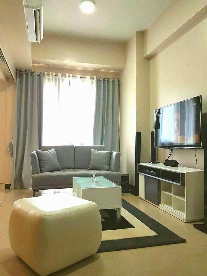 1 Bedroom in Greenbelt Hamilton Tower 1 Legaspi Village Makati City Condo for Rent Property ID: RT044 — photo 7