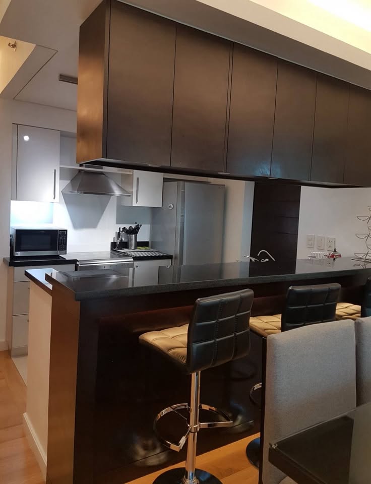 Special 1 Bedroom in The Residences at Greenbelt San Lorenzo Towe Makati City Condo for Rent Property ID:RT045 — photo 5
