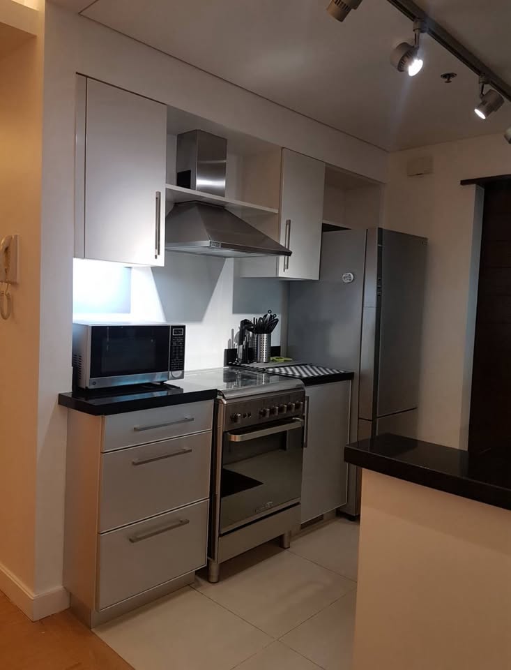 Special 1 Bedroom in The Residences at Greenbelt San Lorenzo Towe Makati City Condo for Rent Property ID:RT045 — photo 10