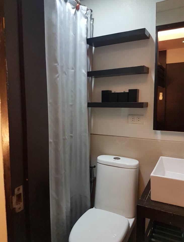 Special 1 Bedroom in The Residences at Greenbelt San Lorenzo Towe Makati City Condo for Rent Property ID:RT045 — photo 11