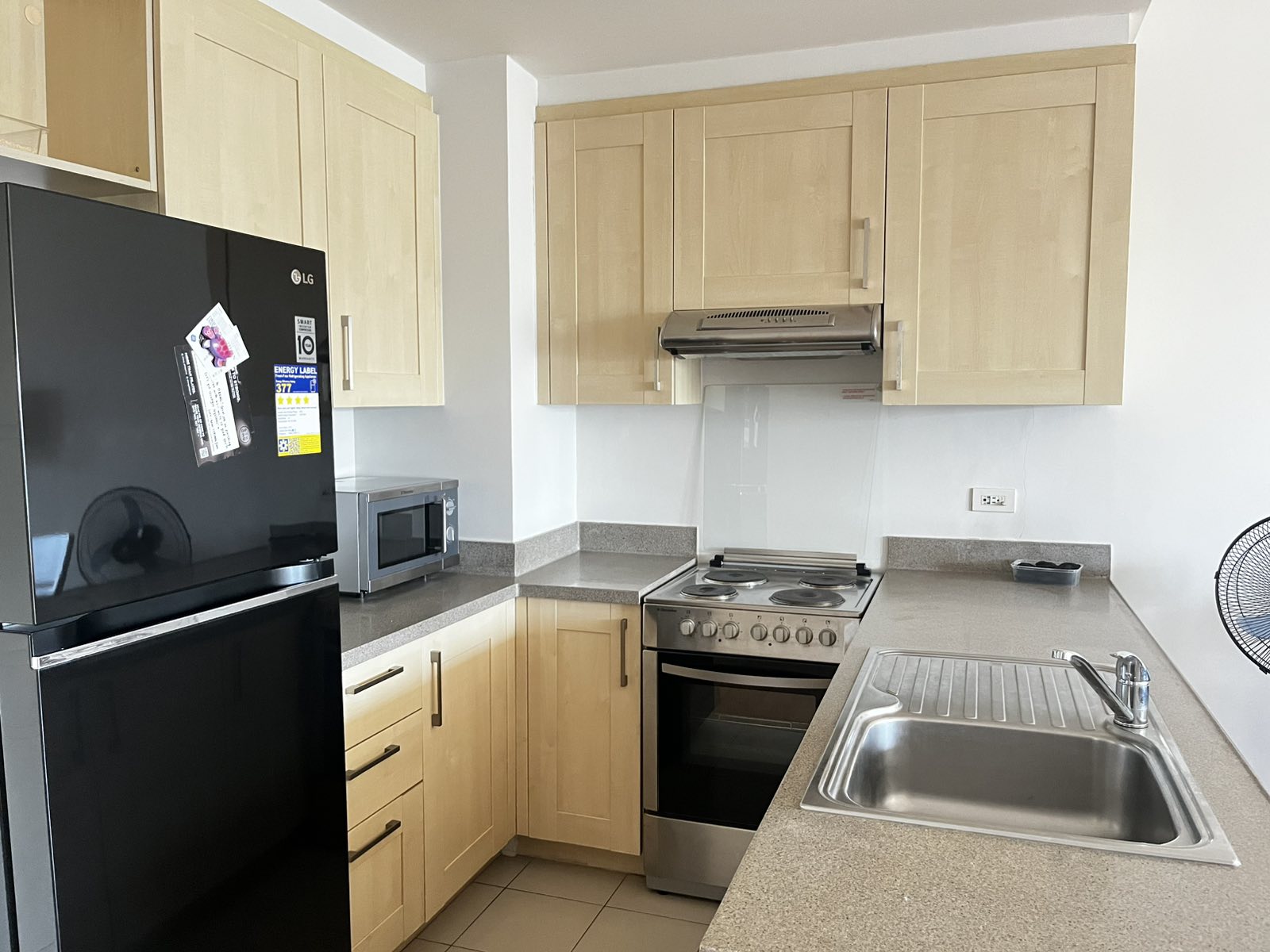 1 Bedroom For Rent in One Rockwell West Tower at Rockwell Makati City, Property ID: JP048 — photo 2