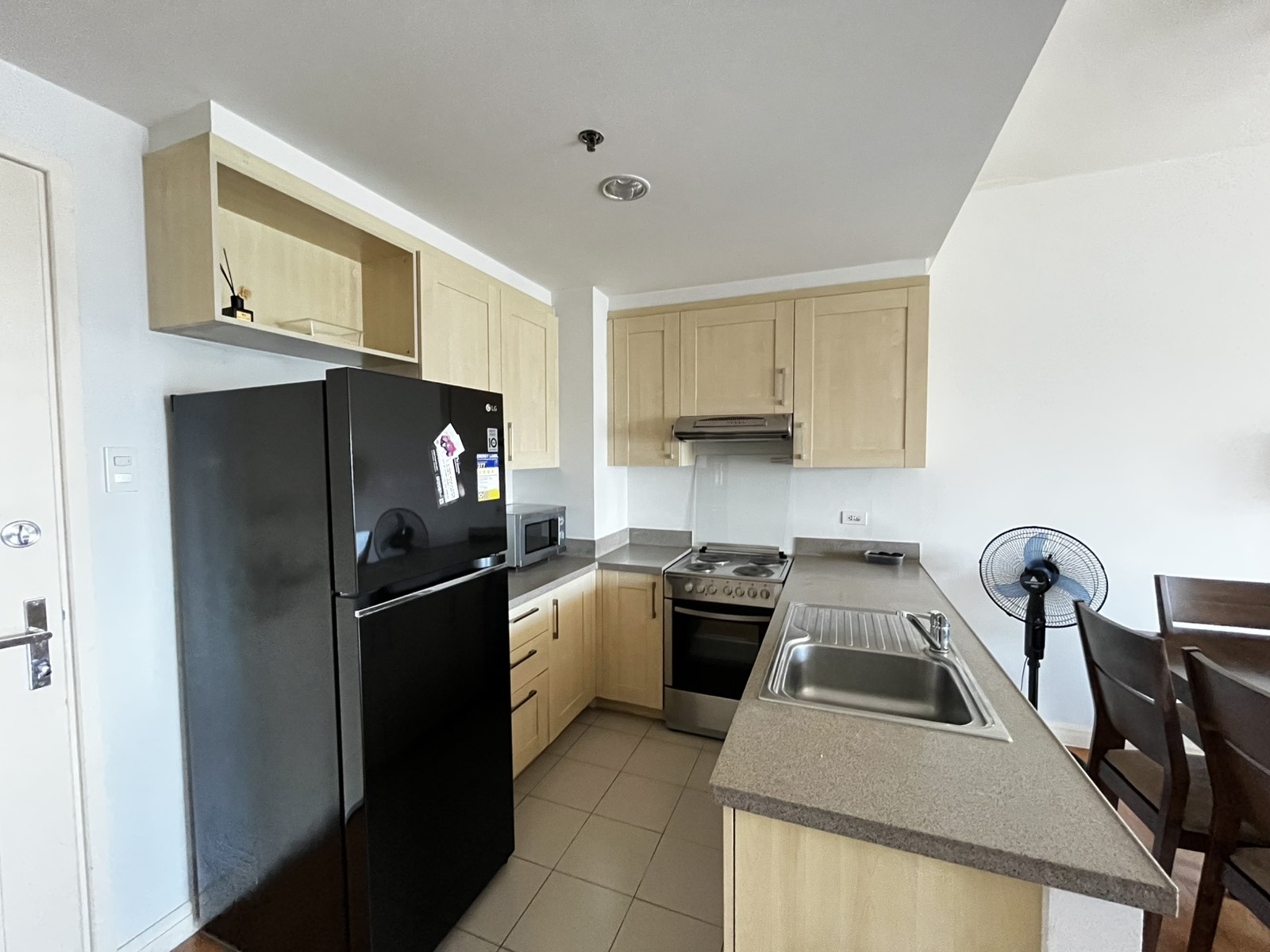 1 Bedroom For Rent in One Rockwell West Tower at Rockwell Makati City, Property ID: JP048 — photo 4