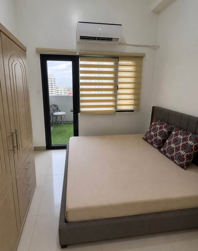 1 Bedroom in The Lush Residences Makati City Condo for Rent Property ID: RT046