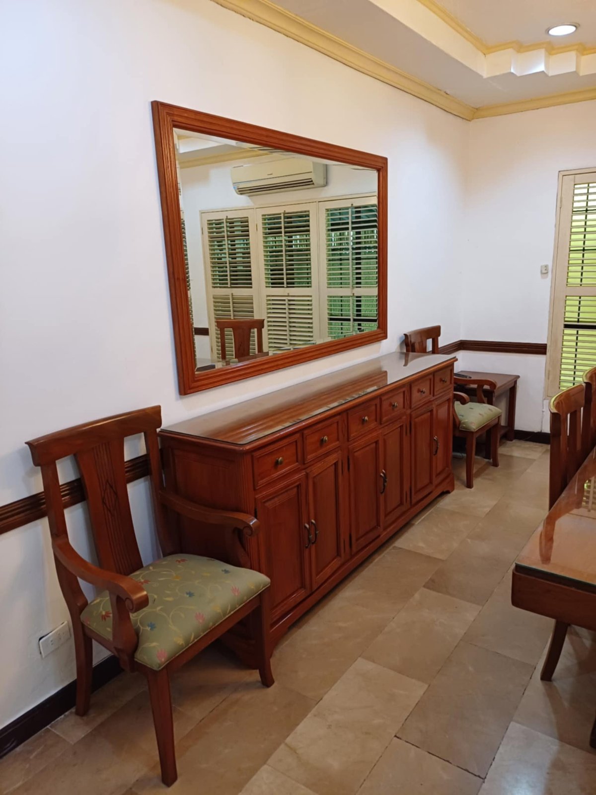 4 Bedroom in Ayala Alabang Village, Muntinlupa City House for Rent Property ID: RT051 — photo 5