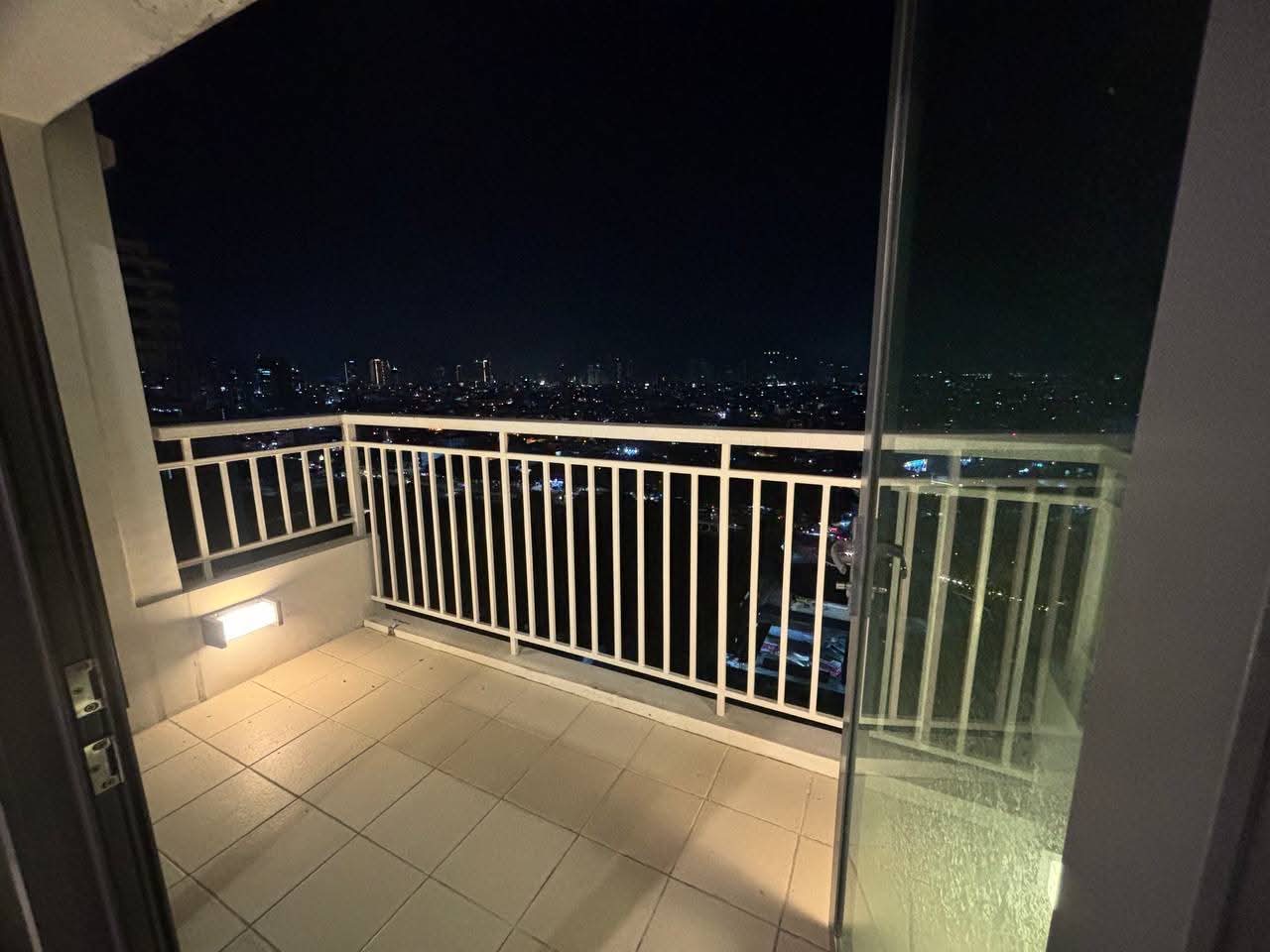 1 Bedroom For Sale in Callisto Tower 1 at Circuit Makati, Property ID: JP048 — photo 5