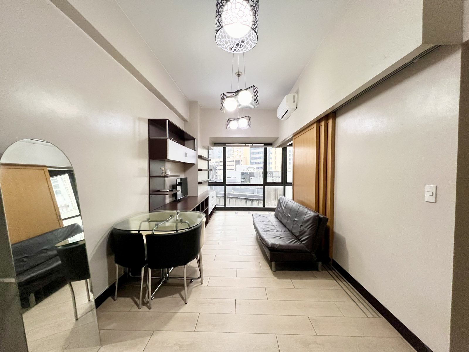 1 Bedroom for Rent in Greenbelt Hamilton Tower 1, Legaspi Makati. Property ID: FM059 — photo 11